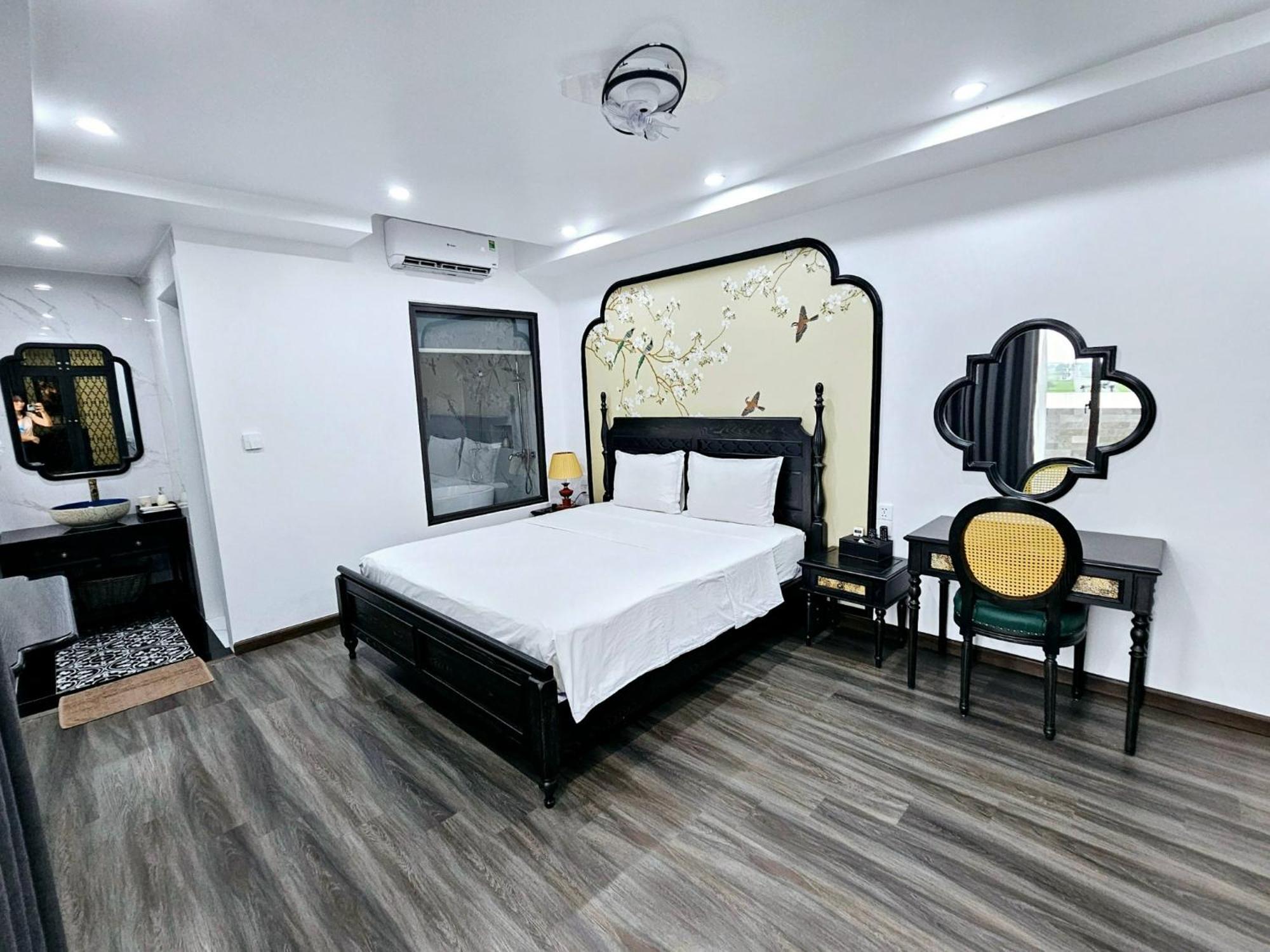 Lotus Hotel Ninh Binh Exterior foto